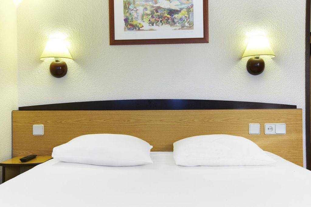 Campanile Hotel & Restaurant Χάουντα Δωμάτιο φωτογραφία